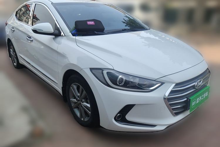 Used Hyundai Elantra (6th Generation / Lingdong) 2016 1.6L Manual ZhiXuan·Youth Edition Front Right 45 Deg