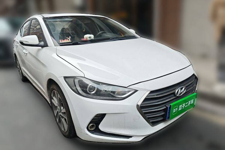 Used Hyundai Elantra (6th Generation / Lingdong) 2016 1.6L Automatic ZhiXuan – Elite Version Front Right 45 Deg