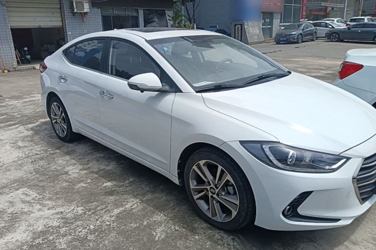 Used Hyundai Elantra (6th Generation / Lingdong) 2016 1.6L Automatic ZhiXuan – Elite Version Front Right 45 Deg