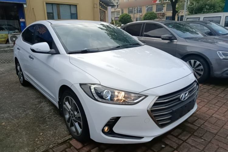 Used Hyundai Elantra (6th Generation / Lingdong) 2016 1.6L Automatic ZhiXuan – Elite Version Front Right 45 Deg