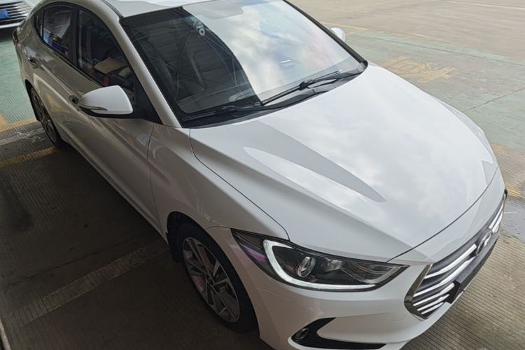 Used Hyundai Elantra (6th Generation / Lingdong) 2016 1.6L Automatic ZhiXuan – Elite Version Front Right 45 Deg