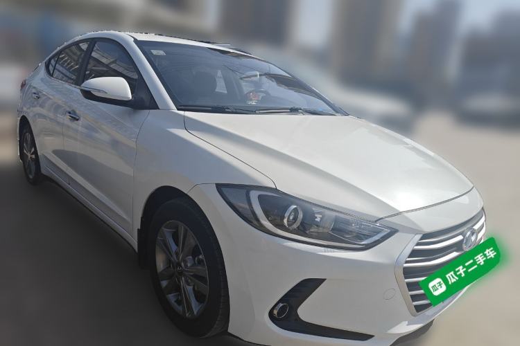 Used Hyundai Elantra (6th Generation / Lingdong) 2016 1.6L Manual ZhiXuan·Youth Edition Front Right 45 Deg