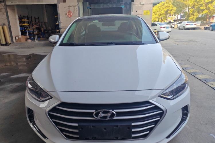 Used Hyundai Elantra (6th Generation / Lingdong) 2016 1.6L Manual ZhiXuan·Youth Edition Front