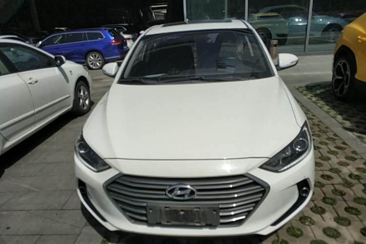 Used Hyundai Elantra (6th Generation / Lingdong) 2016 1.6L Automatic ZhiXuan – Elite Version Front