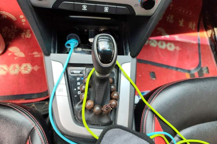 Used Hyundai Elantra (6th Generation / Lingdong) 2016 1.6L Automatic ZhiXuan – Elite Version Gear Lever