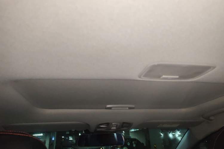 Used Hyundai Elantra (6th Generation / Lingdong) 2016 1.6L Automatic ZhiXuan – Elite Version Headliner