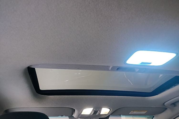 Used Hyundai Elantra (6th Generation / Lingdong) 2016 1.6L Manual ZhiXuan · Dynamic Model Headliner