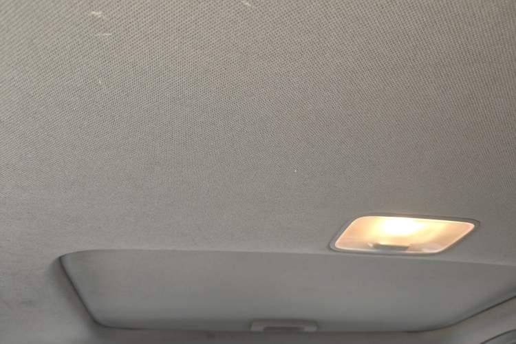 Used Hyundai Elantra (6th Generation / Lingdong) 2016 1.6L Automatic ZhiXuan – Elite Version Headliner