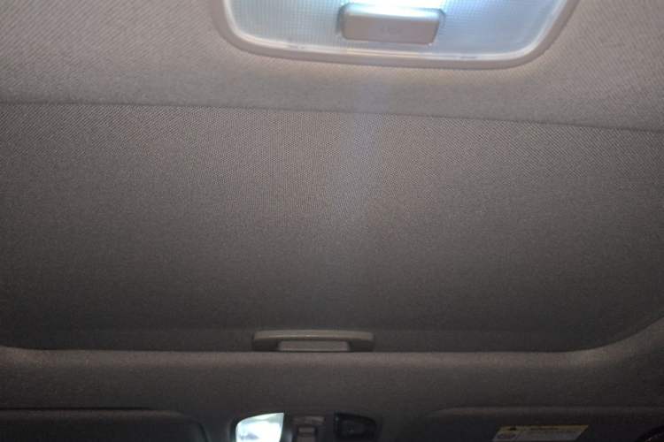 Used Hyundai Elantra (6th Generation / Lingdong) 2016 1.6L Automatic ZhiXuan – Elite Version Headliner