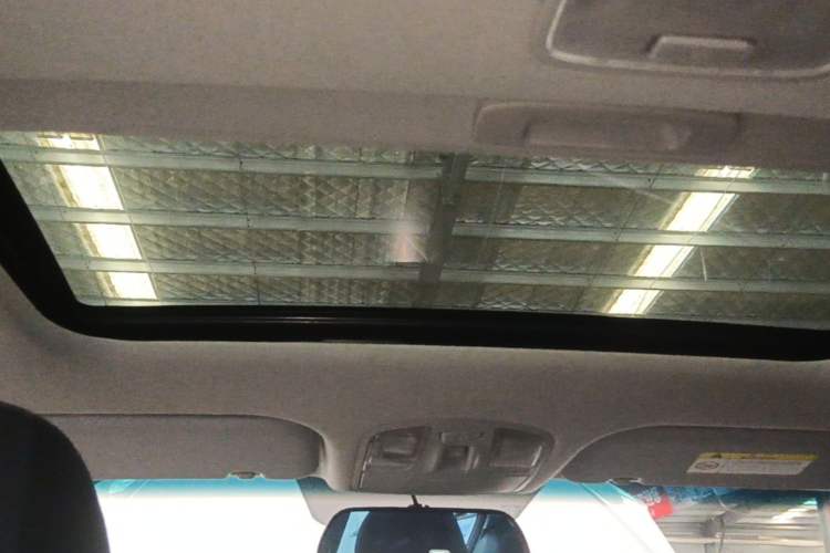 Used Hyundai Elantra (6th Generation / Lingdong) 2016 1.6L Automatic ZhiXuan – Elite Version Headliner