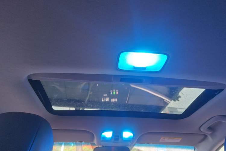 Used Hyundai Elantra (6th Generation / Lingdong) 2016 1.6L Automatic ZhiXuan – Elite Version Headliner