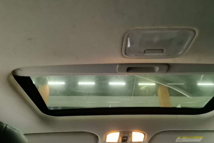 Used Hyundai Elantra (6th Generation / Lingdong) 2016 1.6L Automatic ZhiXuan – Elite Version Headliner