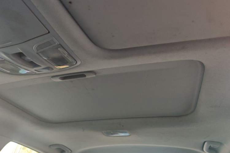 Used Hyundai Elantra (6th Generation / Lingdong) 2016 1.6L Manual ZhiXuan · Dynamic Model Headliner