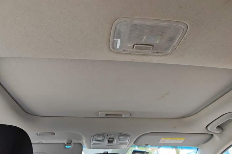 Used Hyundai Elantra (6th Generation / Lingdong) 2016 1.6L Automatic ZhiXuan – Elite Version Headliner