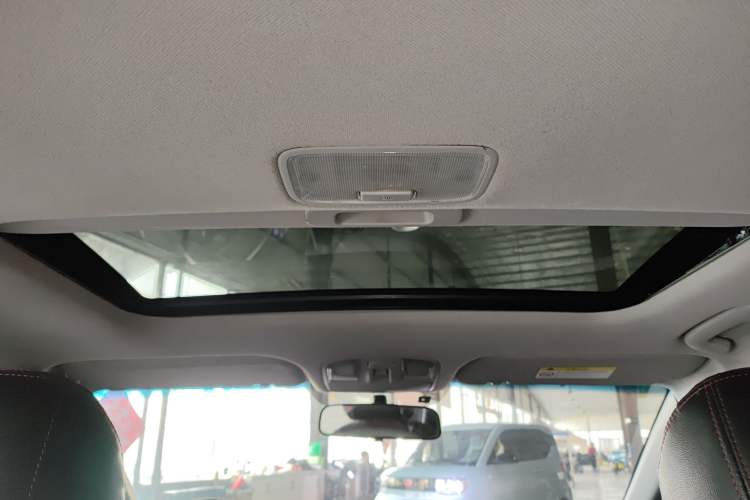 Used Hyundai Elantra (6th Generation / Lingdong) 2016 1.6L Automatic ZhiXuan – Elite Version Headliner