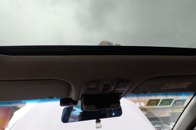 Used Hyundai Elantra (6th Generation / Lingdong) 2016 1.6L Automatic ZhiXuan – Elite Version Headliner