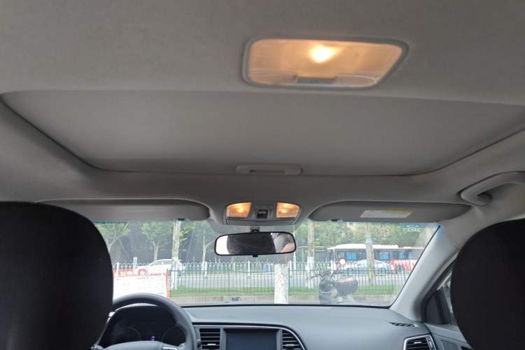 Used Hyundai Elantra (6th Generation / Lingdong) 2016 1.6L Automatic ZhiXuan – Elite Version Headliner