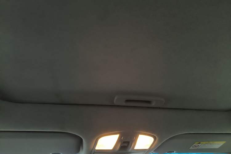 Used Hyundai Elantra (6th Generation / Lingdong) 2016 1.6L Automatic ZhiXuan – Elite Version Headliner