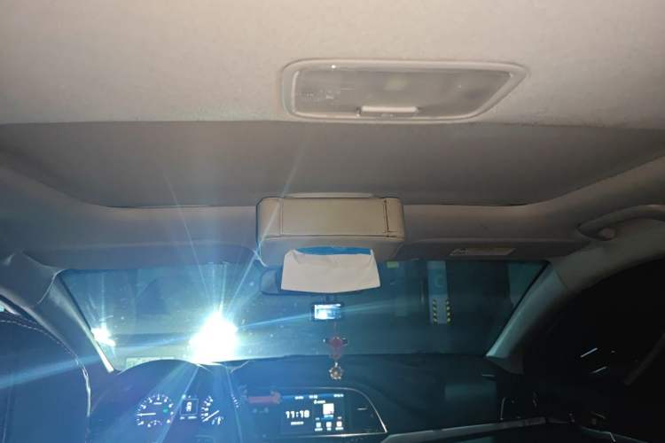 Used Hyundai Elantra (6th Generation / Lingdong) 2016 1.6L Automatic ZhiXuan – Elite Version Headliner