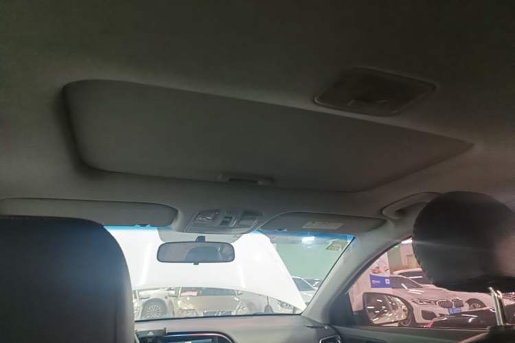 Used Hyundai Elantra (6th Generation / Lingdong) 2016 1.6L Automatic ZhiXuan – Elite Version Headliner