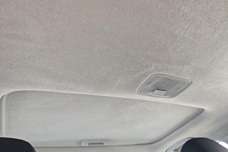 Used Hyundai Elantra (6th Generation / Lingdong) 2016 1.6L Automatic ZhiXuan – Elite Version Headliner