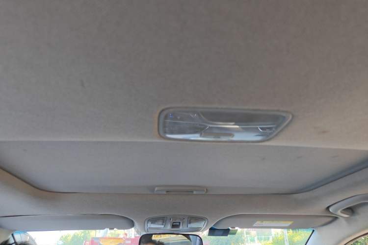 Used Hyundai Elantra (6th Generation / Lingdong) 2016 1.6L Automatic ZhiXuan – Elite Version Headliner