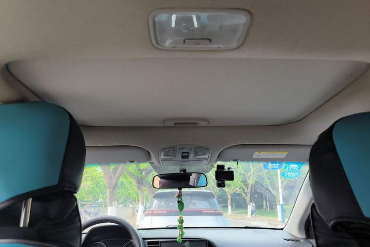Used Hyundai Elantra (6th Generation / Lingdong) 2016 1.6L Manual ZhiXuan · Dynamic Model Headliner