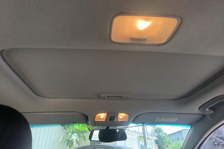 Used Hyundai Elantra (6th Generation / Lingdong) 2016 1.6L Automatic ZhiXuan – Elite Version Headliner