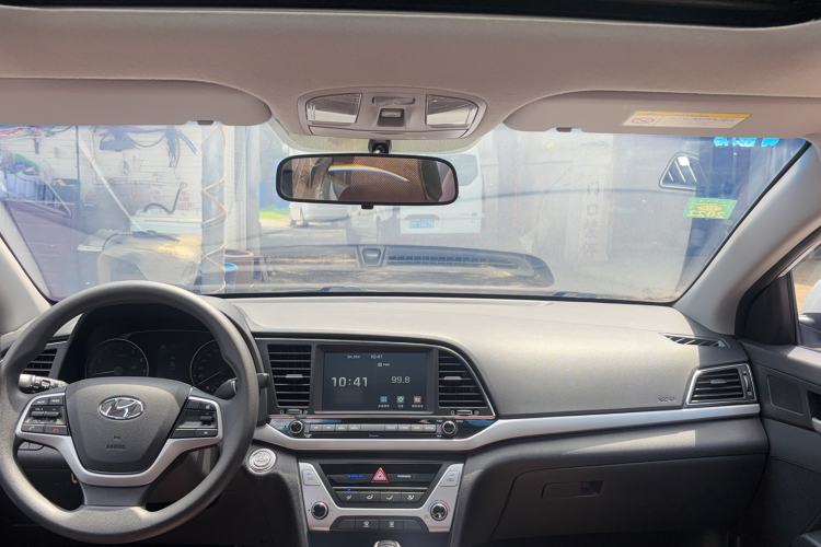 Used Hyundai Elantra (6th Generation / Lingdong) 2016 1.6L Automatic ZhiXuan – Elite Version Headliner