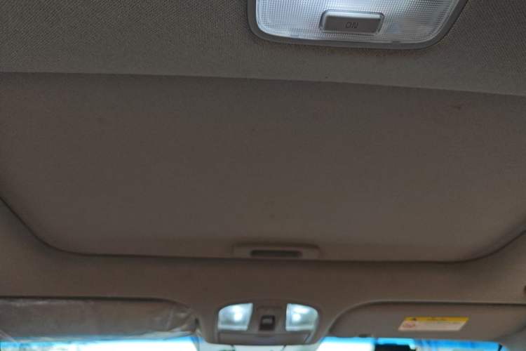 Used Hyundai Elantra (6th Generation / Lingdong) 2016 1.6L Automatic ZhiXuan – Elite Version Headliner
