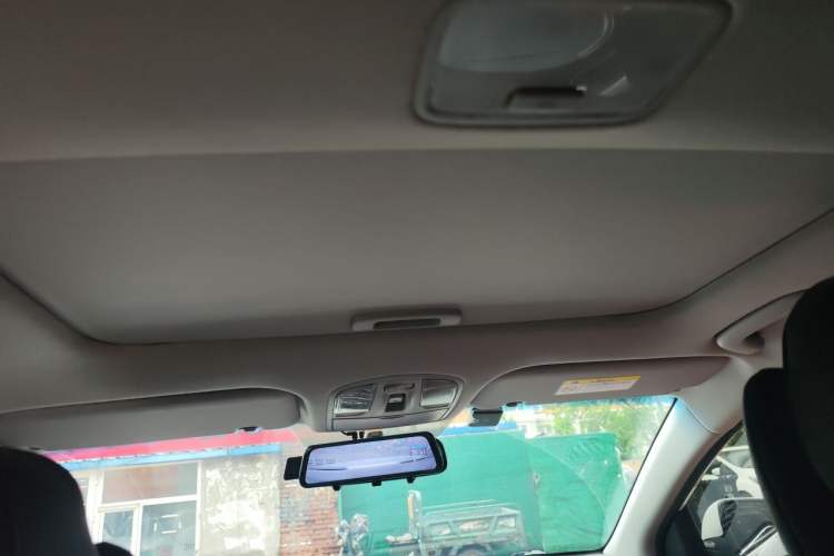 Used Hyundai Elantra (6th Generation / Lingdong) 2016 1.6L Automatic ZhiXuan – Elite Version Headliner