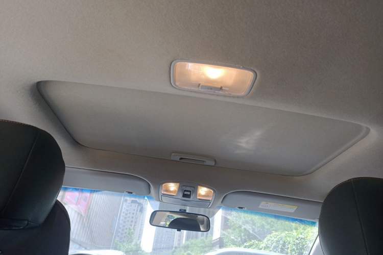 Used Hyundai Elantra (6th Generation / Lingdong) 2016 1.4T Dual-Clutch Xuan Dong · Dynamic Version Headliner