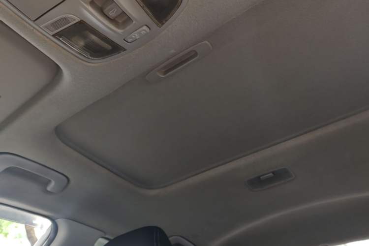 Used Hyundai Elantra (6th Generation / Lingdong) 2016 1.6L Automatic ZhiXuan – Elite Version Headliner
