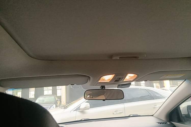 Used Hyundai Elantra (6th Generation / Lingdong) 2016 1.6L Automatic ZhiXuan – Elite Version Headliner