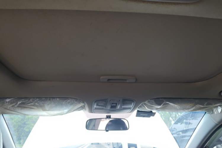 Used Hyundai Elantra (6th Generation / Lingdong) 2016 1.6L Automatic ZhiXuan – Elite Version Headliner