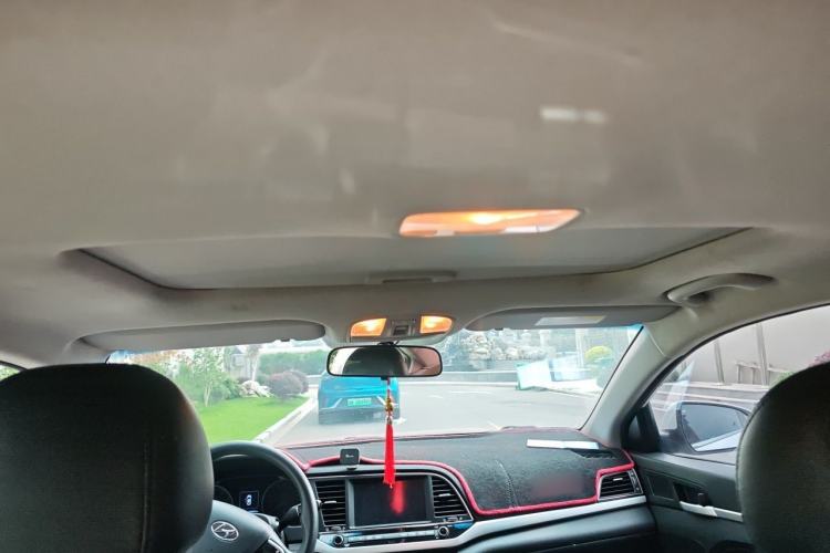 Used Hyundai Elantra (6th Generation / Lingdong) 2016 1.6L Automatic ZhiXuan – Elite Version Headliner