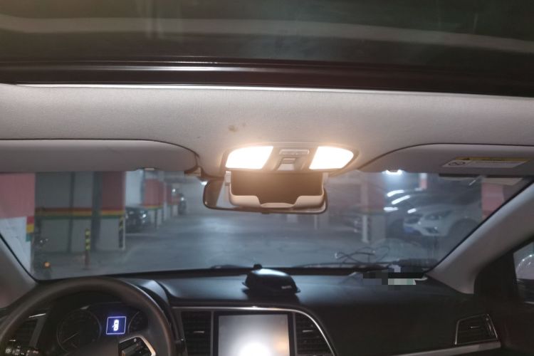 Used Hyundai Elantra (6th Generation / Lingdong) 2016 1.6L Automatic ZhiXuan – Elite Version Headliner