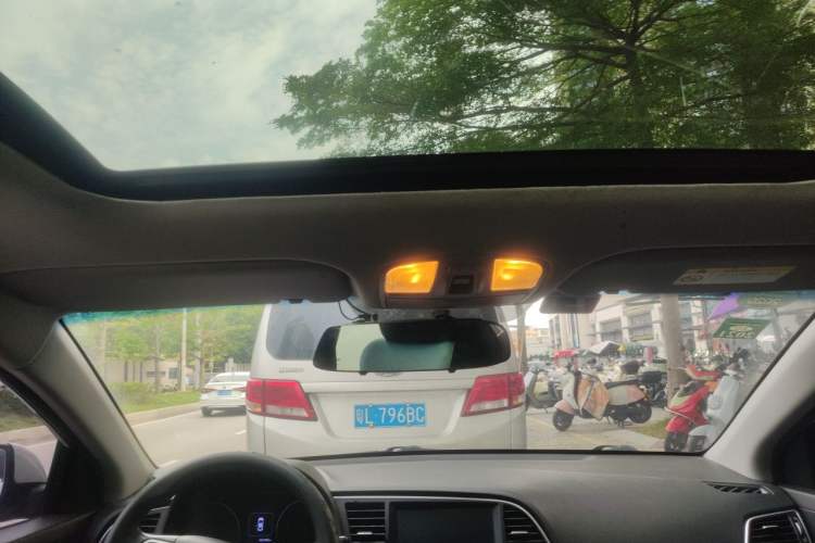 Used Hyundai Elantra (6th Generation / Lingdong) 2016 1.6L Automatic ZhiXuan – Elite Version Headliner