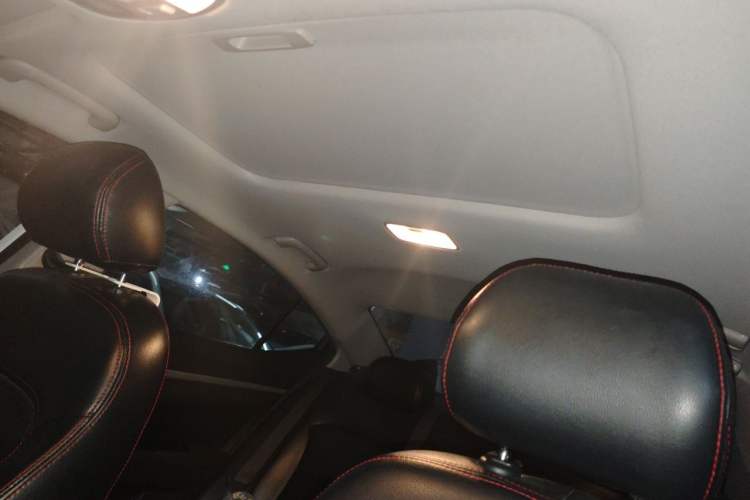 Used Hyundai Elantra (6th Generation / Lingdong) 2016 1.6L Automatic ZhiXuan – Elite Version Headliner