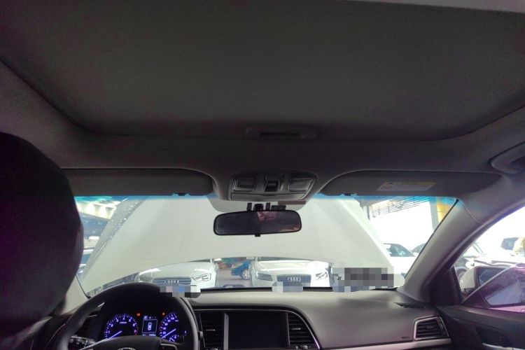Used Hyundai Elantra (6th Generation / Lingdong) 2016 1.6L Automatic ZhiXuan – Elite Version Headliner