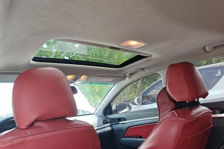 Used Hyundai Elantra (6th Generation / Lingdong) 2016 1.6L Automatic ZhiXuan – Elite Version Headliner