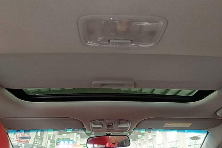 Used Hyundai Elantra (6th Generation / Lingdong) 2016 1.6L Automatic ZhiXuan – Elite Version Headliner