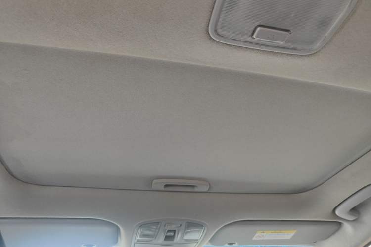 Used Hyundai Elantra (6th Generation / Lingdong) 2016 1.6L Automatic ZhiXuan – Elite Version Headliner