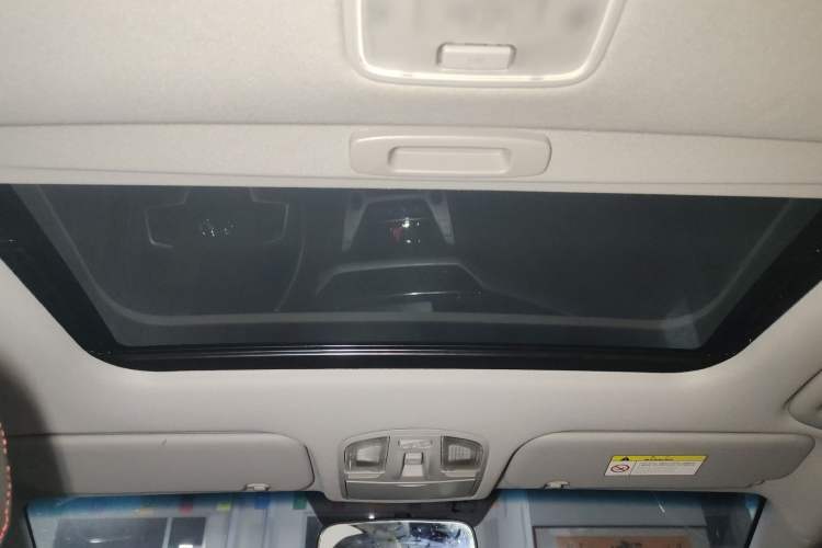Used Hyundai Elantra (6th Generation / Lingdong) 2016 1.6L Automatic ZhiXuan – Elite Version Headliner