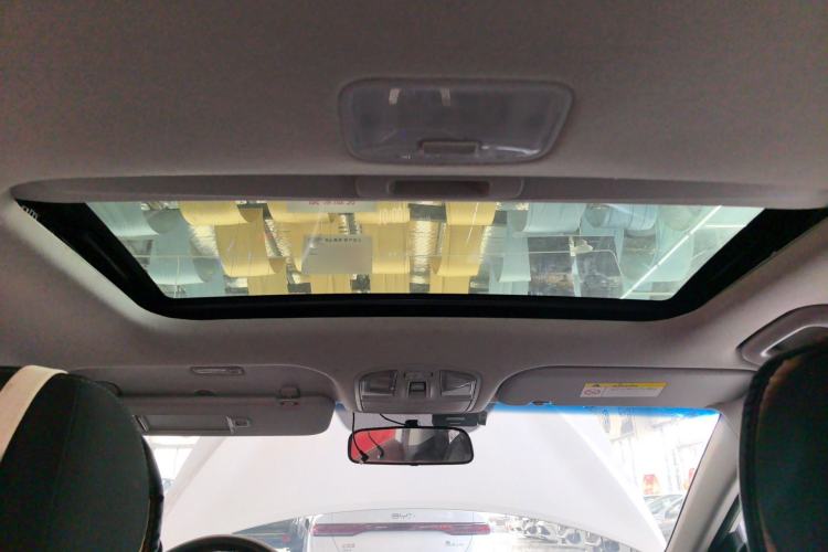 Used Hyundai Elantra (6th Generation / Lingdong) 2016 1.6L Automatic ZhiXuan – Elite Version Headliner