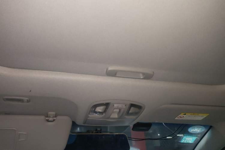 Used Hyundai Elantra (6th Generation / Lingdong) 2016 1.6L Automatic ZhiXuan – Elite Version Headliner