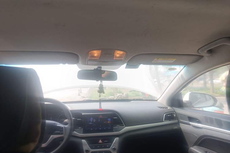 Used Hyundai Elantra (6th Generation / Lingdong) 2016 1.6L Manual ZhiXuan·Youth Edition Headliner