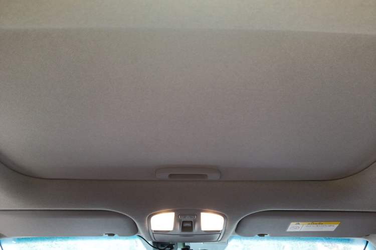 Used Hyundai Elantra (6th Generation / Lingdong) 2016 1.6L Automatic ZhiXuan – Elite Version Headliner