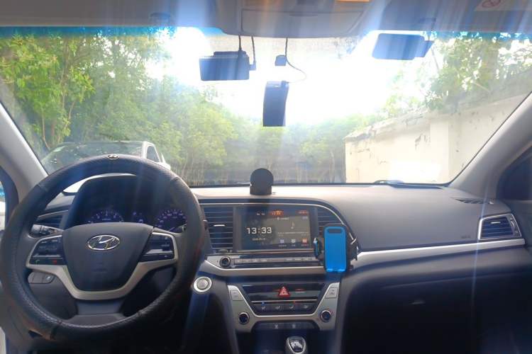 Used Hyundai Elantra (6th Generation / Lingdong) 2016 1.6L Automatic ZhiXuan – Elite Version Headliner