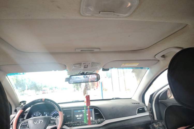 Used Hyundai Elantra (6th Generation / Lingdong) 2016 1.6L Automatic ZhiXuan – Elite Version Headliner